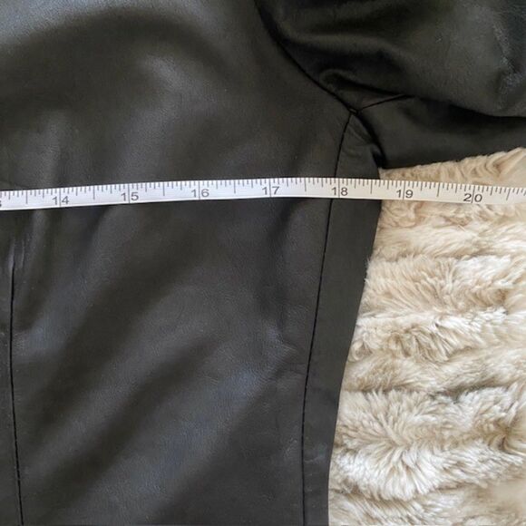 VTG Gianfranco Ferre Black Leather Jacket Italian Metal Buttons Collector Sz 10 - Picture 6 of 16